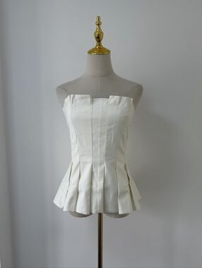 Reformation Ashlyn Pleated Stretch Cotton Top